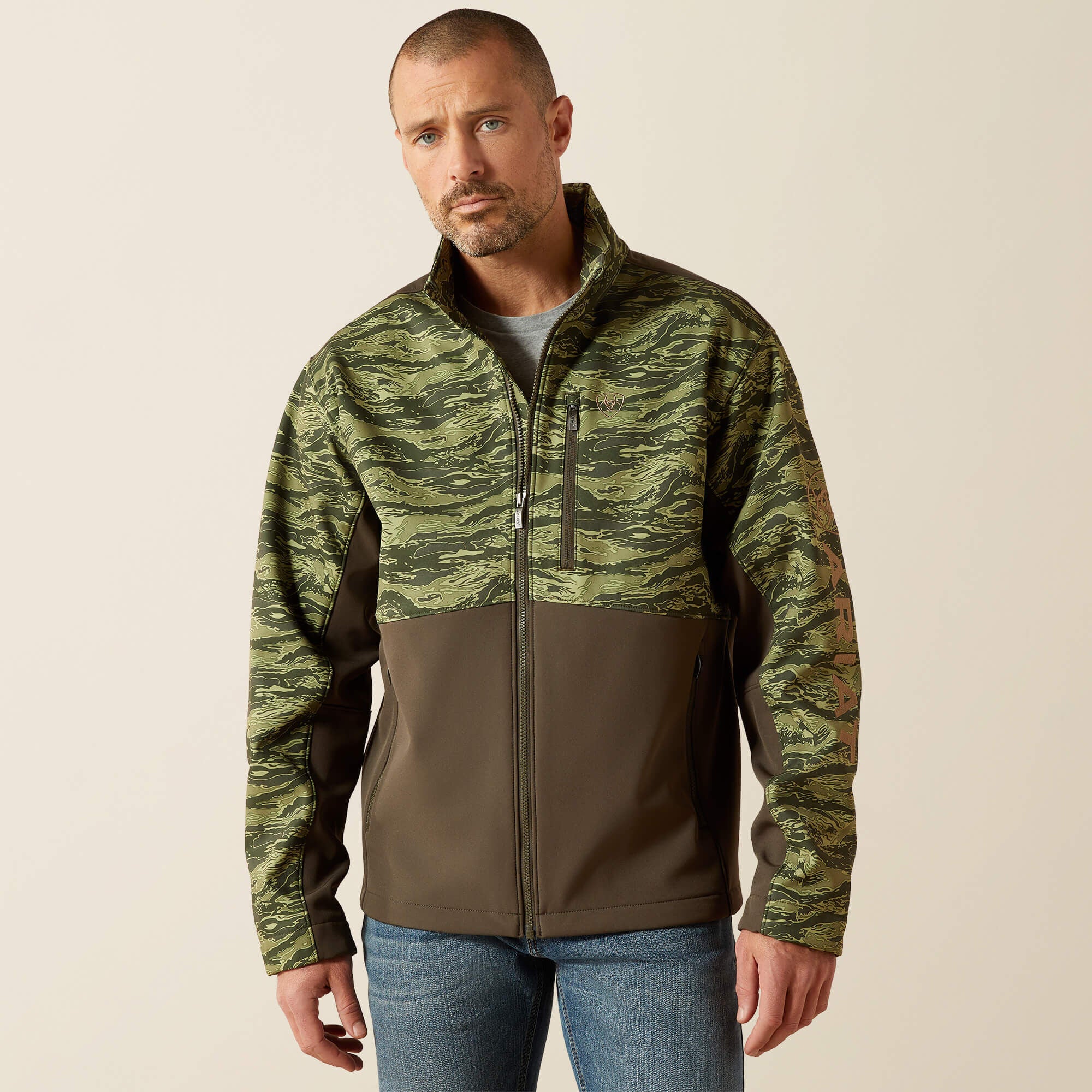 Ariat Logo Softshell Jacket Outlet
