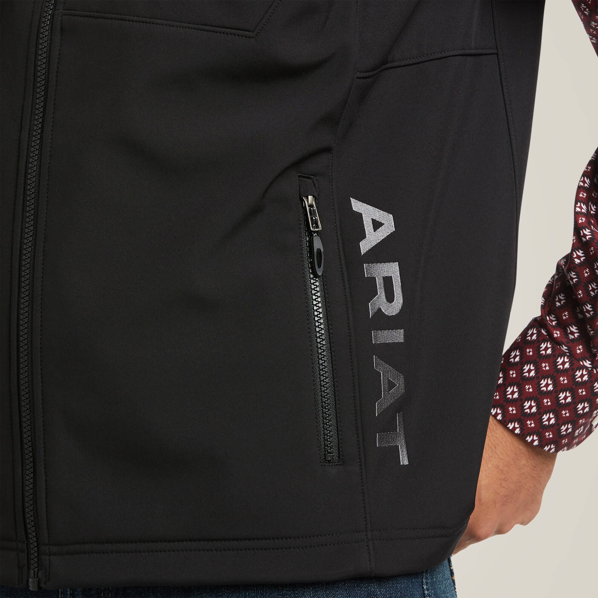 Ariat Logo 2.0 Patriot Softshell Vest Online