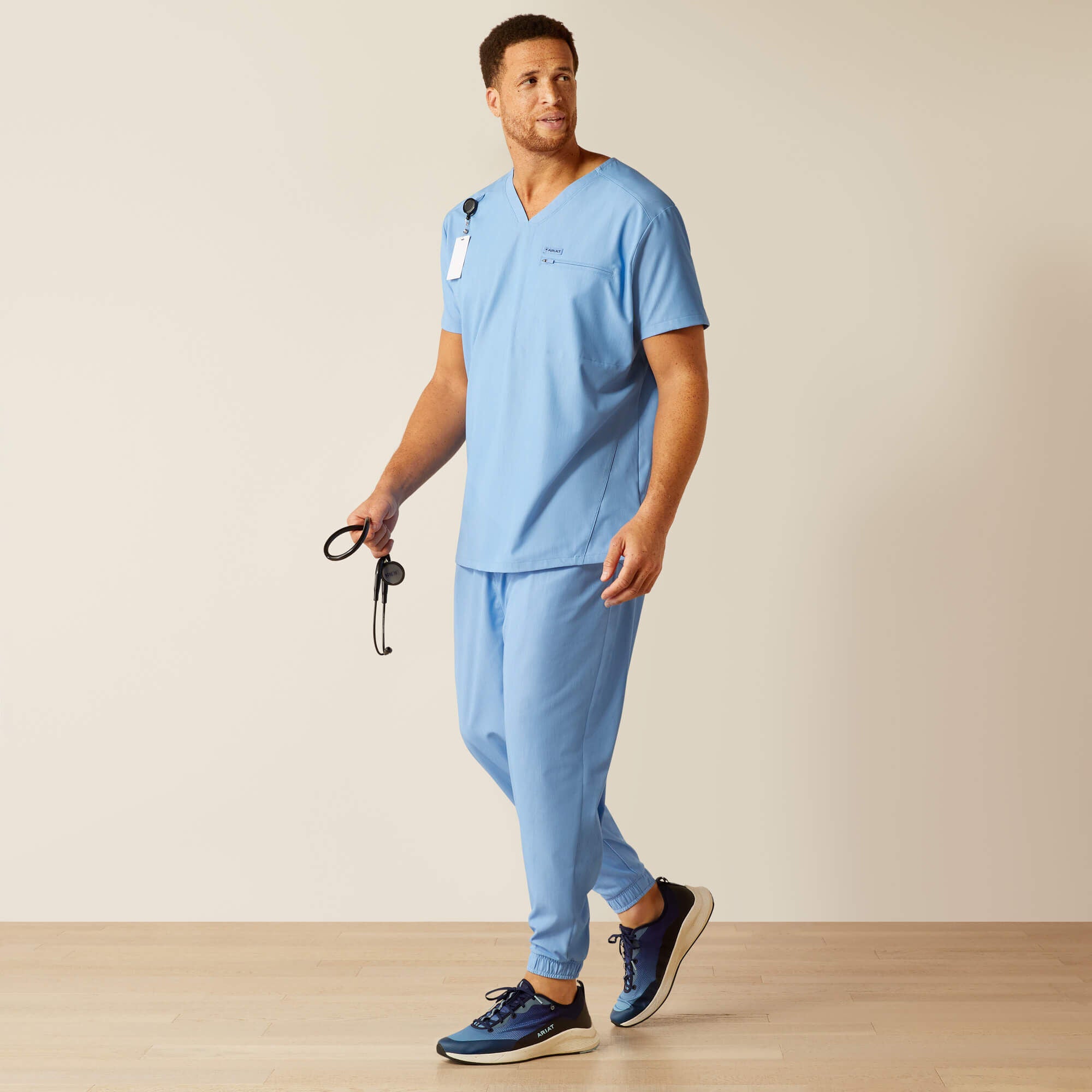 Ariat Whitman Scrub Top For Sale
