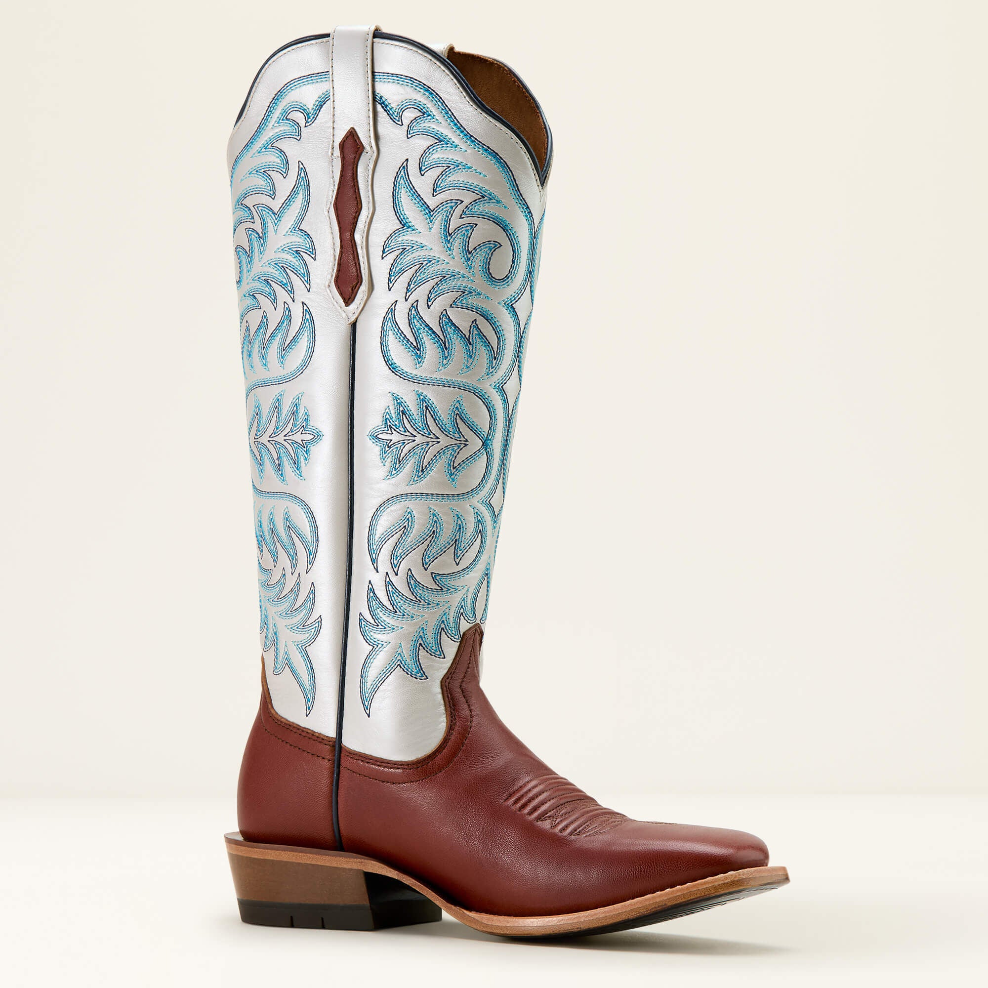Ariat Futurity Blanche Western Boot Sale