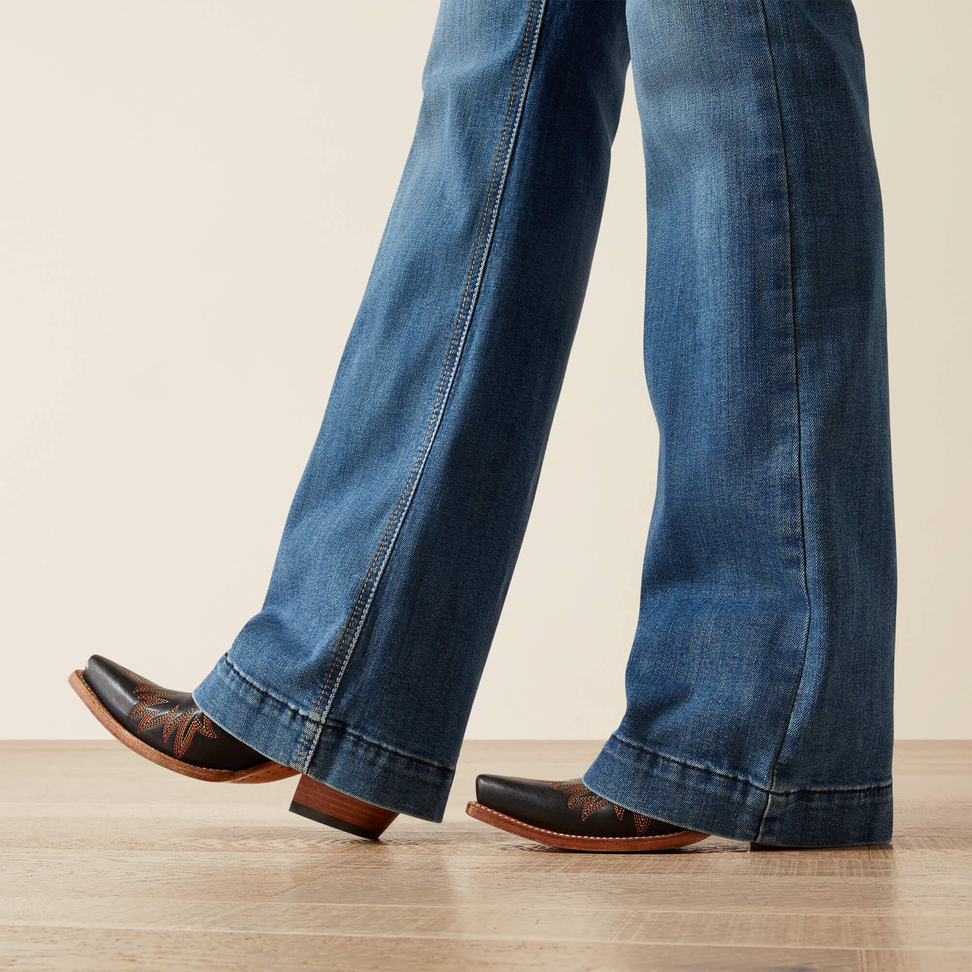 Ariat Perfect Rise Isabelle Wide Trouser Jeans On Sale