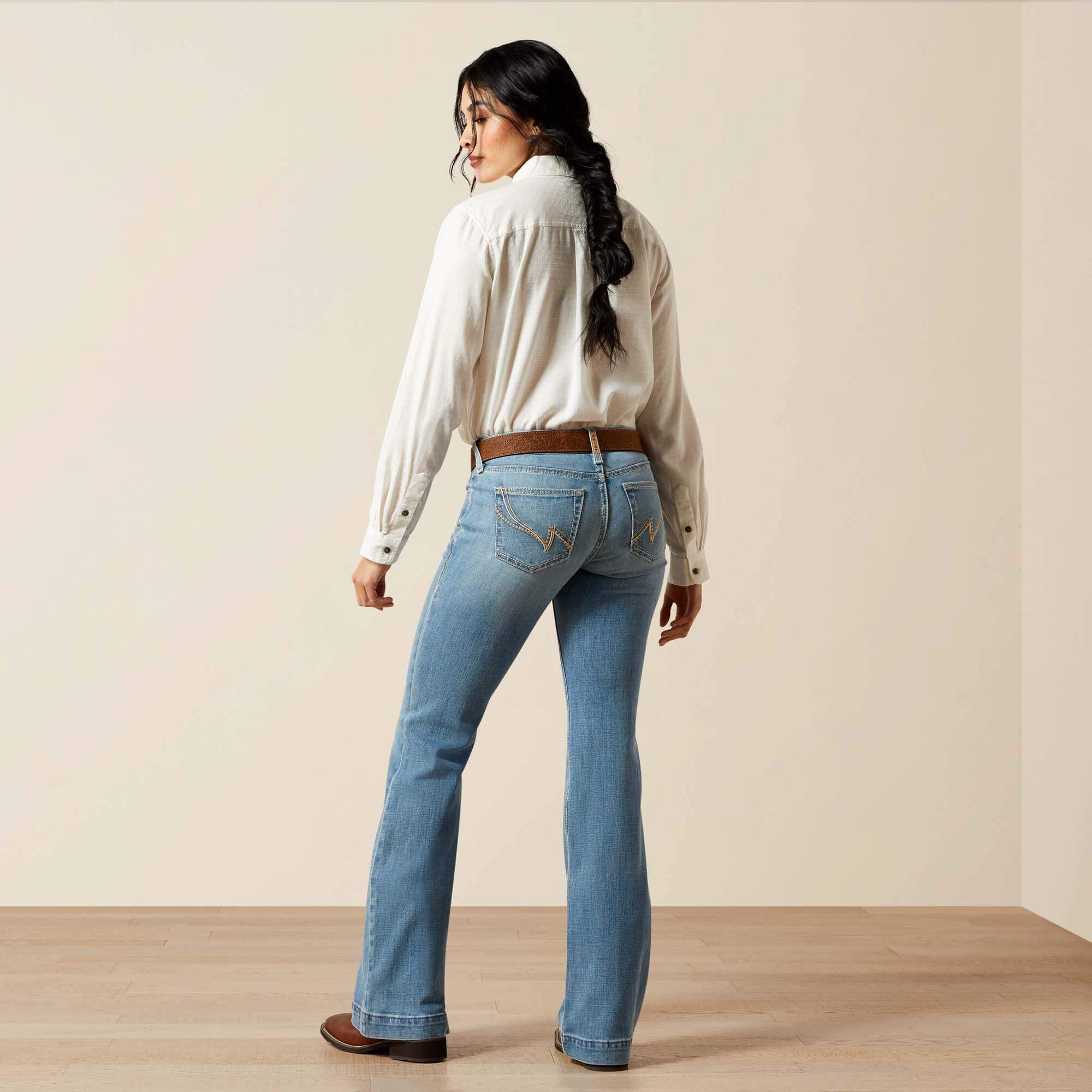 Ariat Mid Rise Giovana Leg Slim Trouser Jeans For Sale