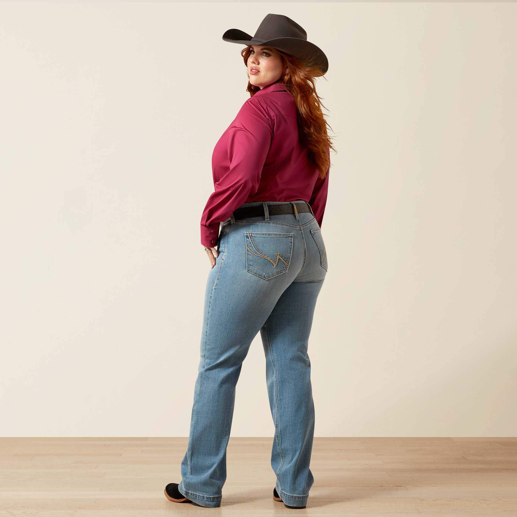 Ariat Mid Rise Giovana Leg Slim Trouser Jeans For Sale