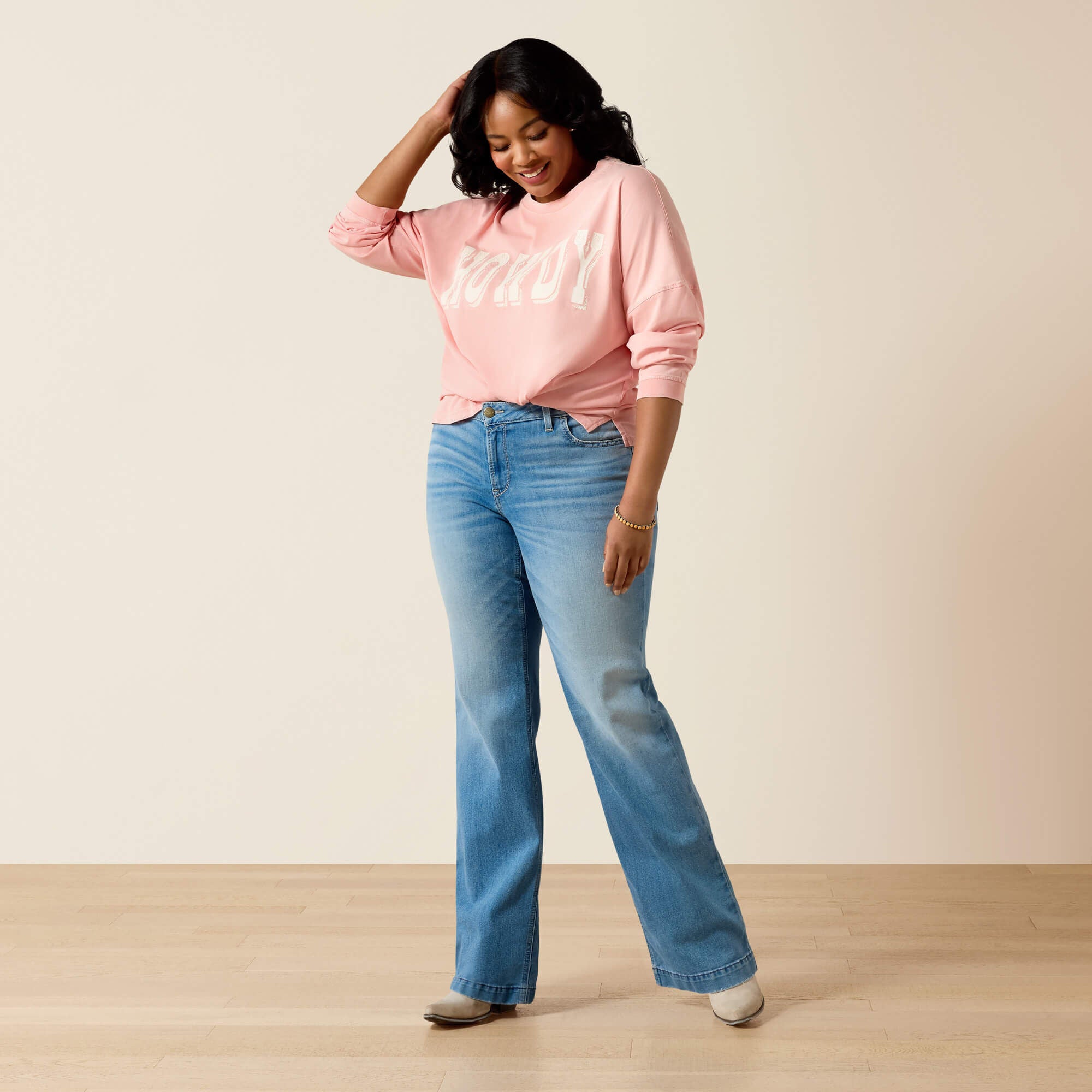 Ariat Canvas Oversized Long Sleeve T-Shirt For Sale