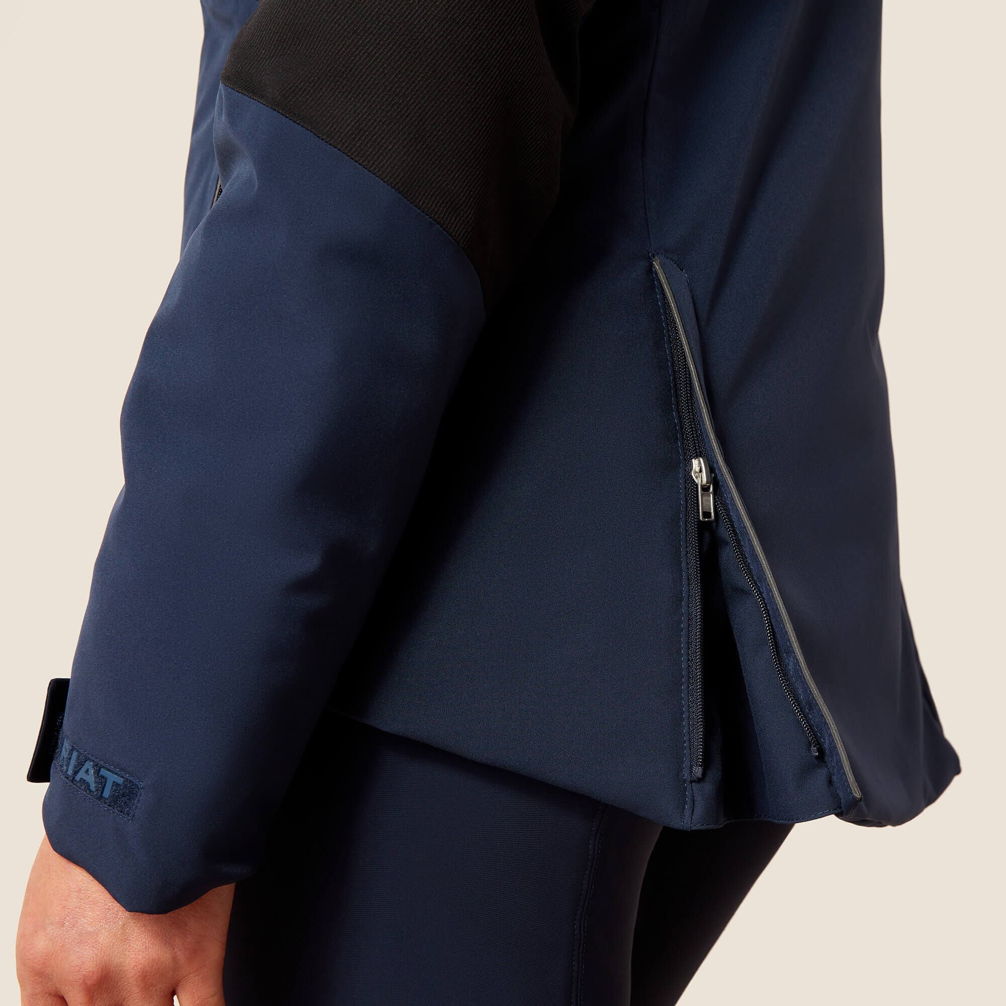 Ariat Valor Jacket For Sale