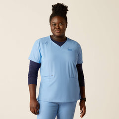 Ariat Clara 6 Pocket Scrub Top Outlet