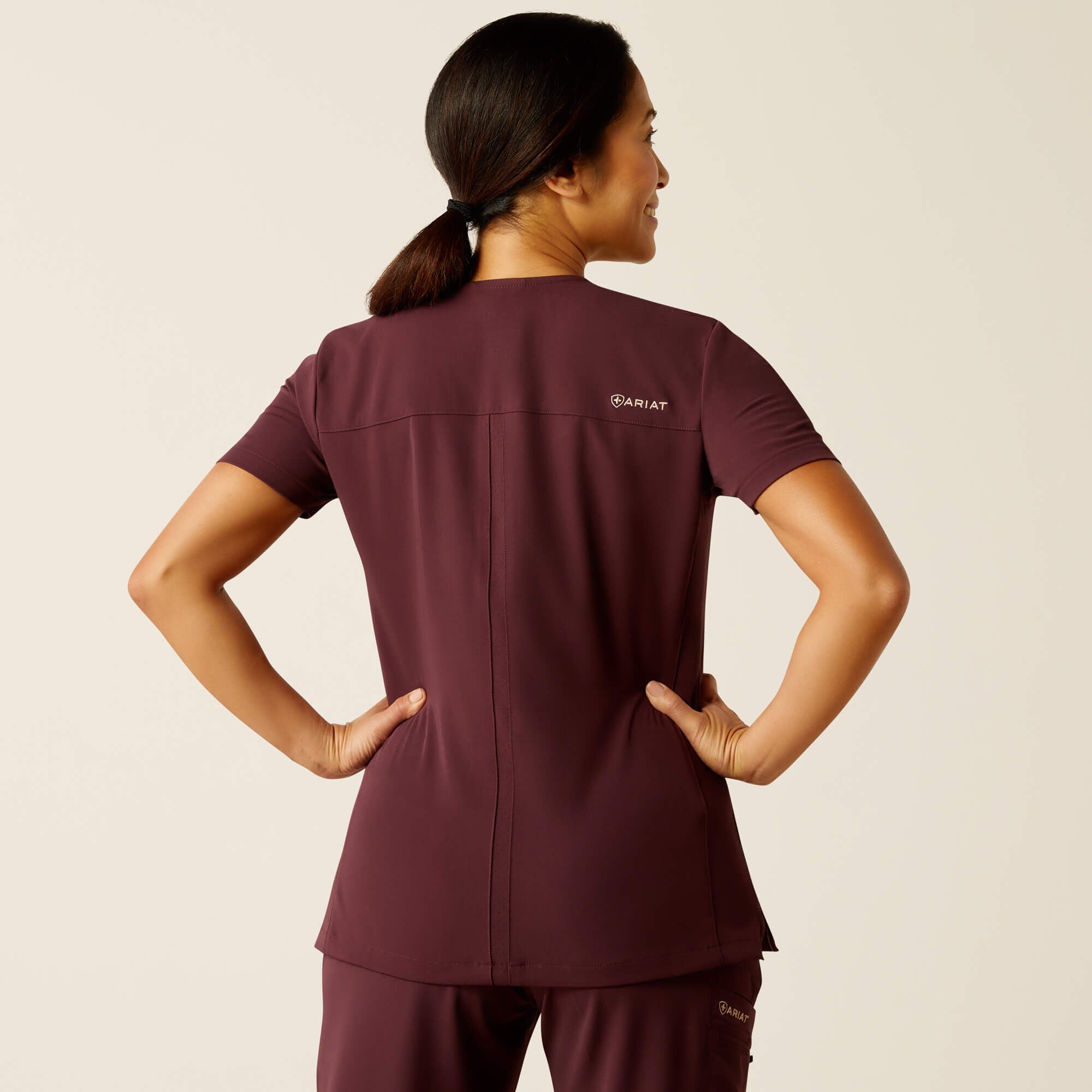 Ariat Clara 6 Pocket Scrub Top Discount