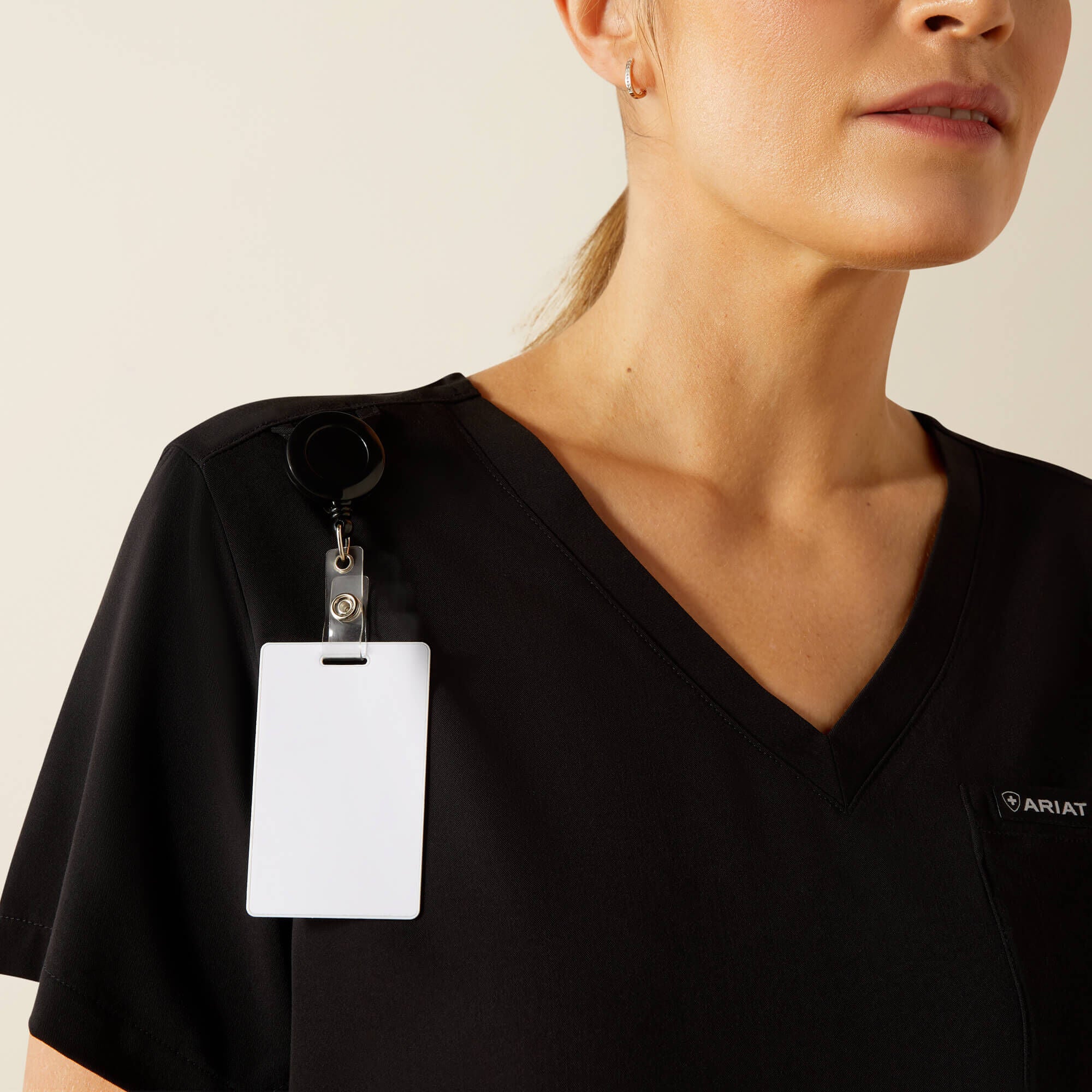 Ariat Beth Basic Scrub Top Outlet