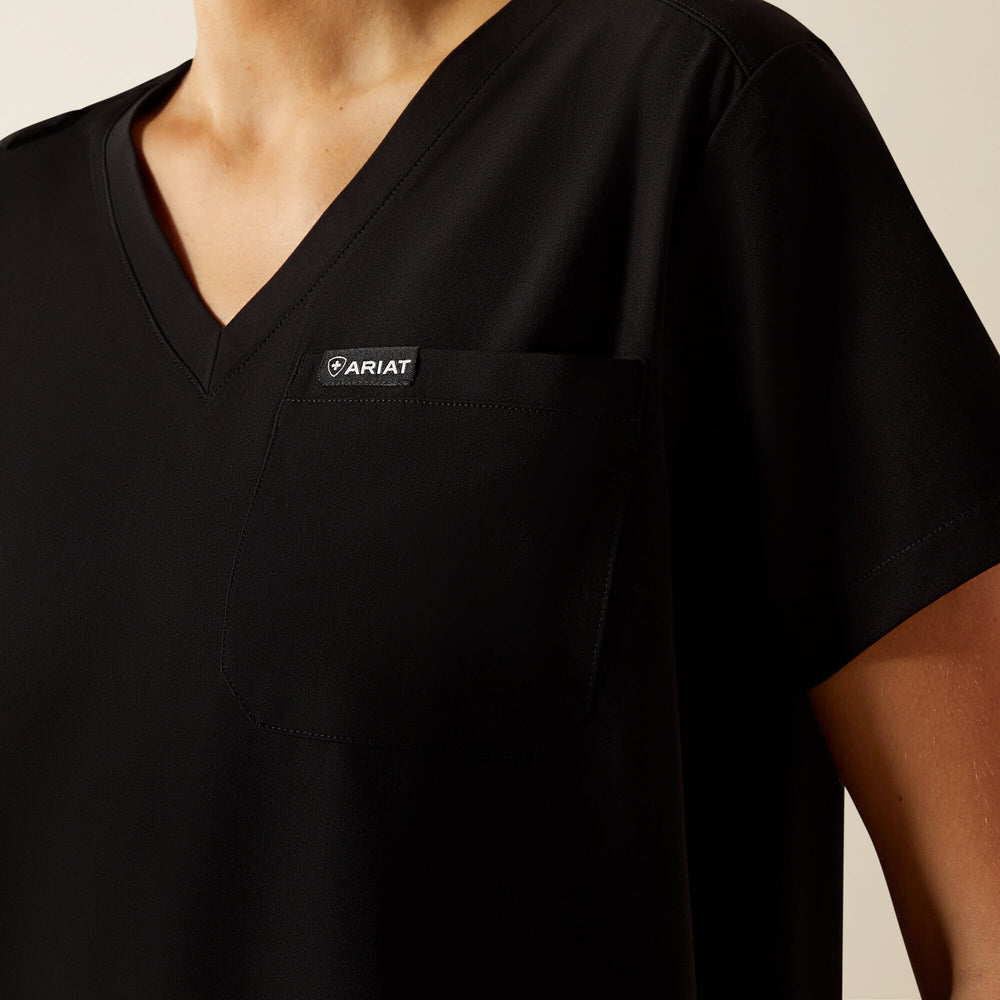 Ariat Beth Basic Scrub Top Outlet