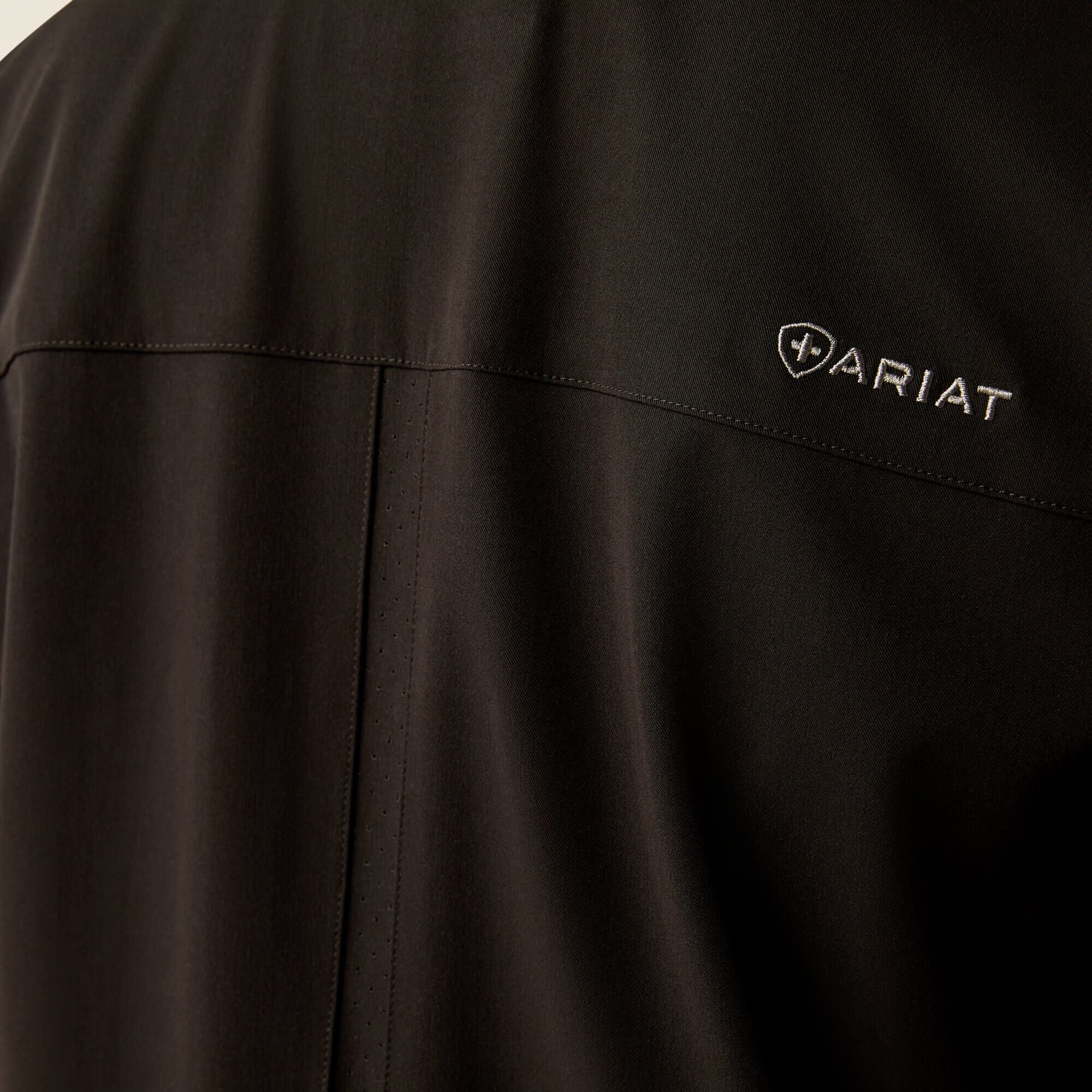 Ariat Clara 6 Pocket Scrub Top On Sale