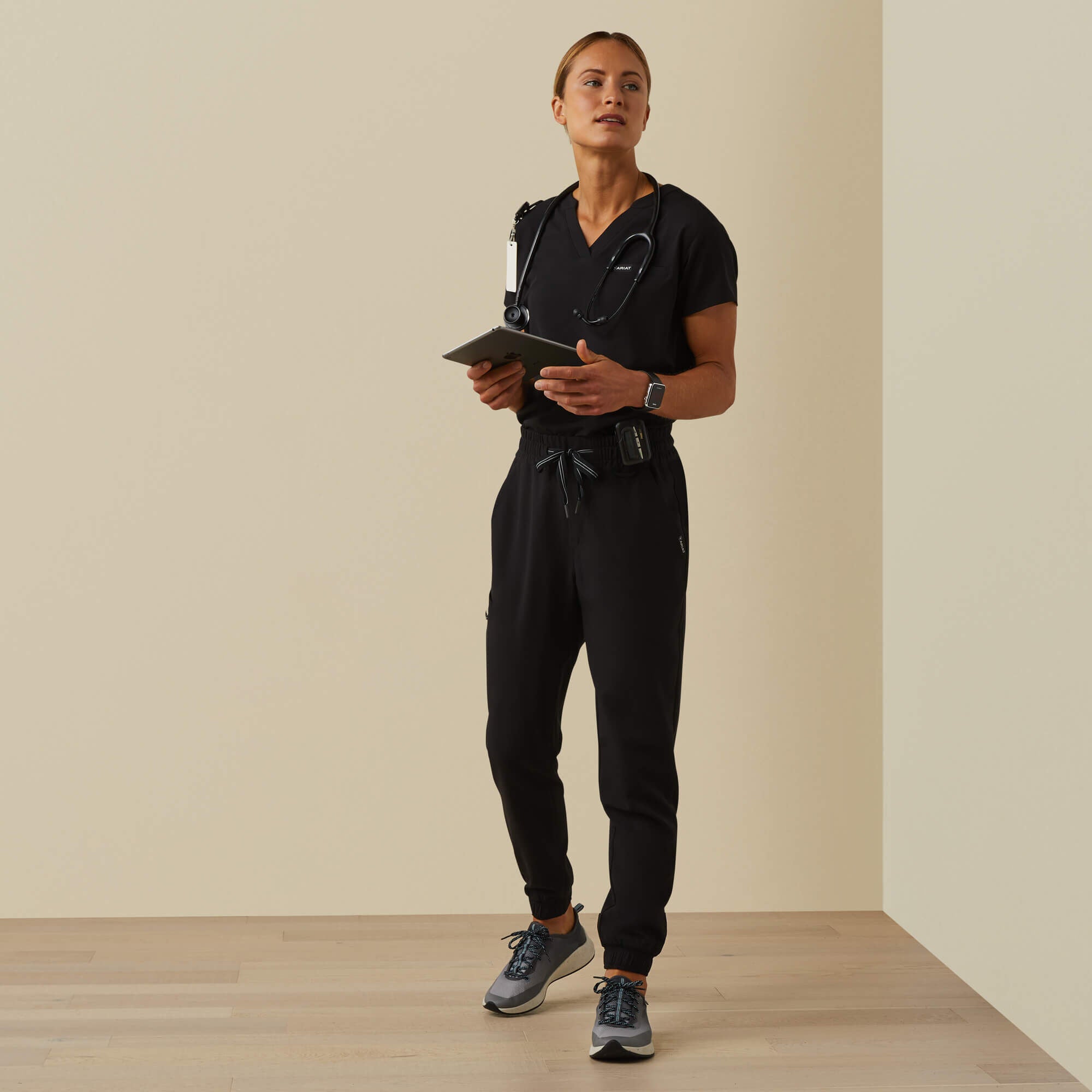 Ariat Eliza Fashion Scrub Top Sale