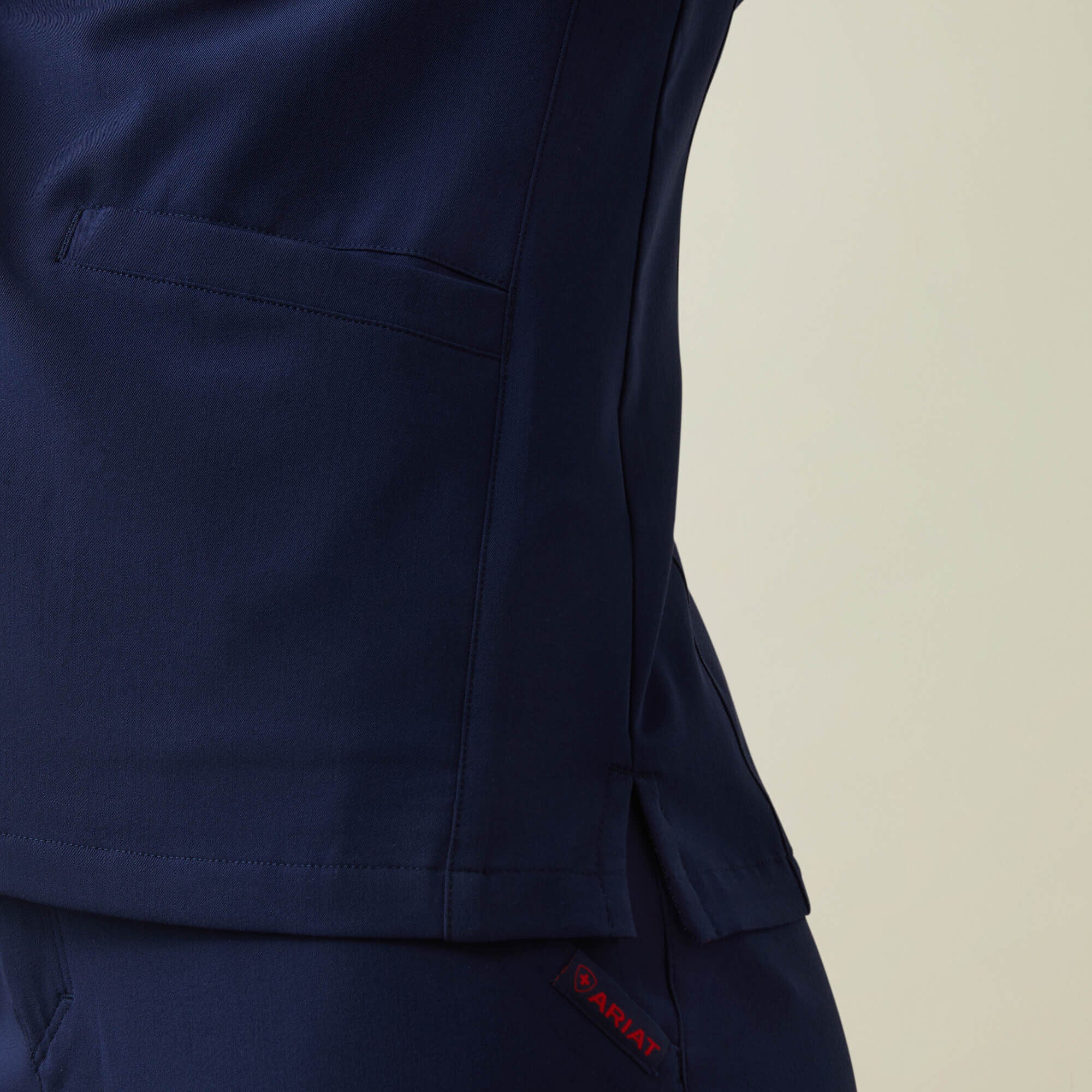 Ariat Clara 6 Pocket Scrub Top Sale