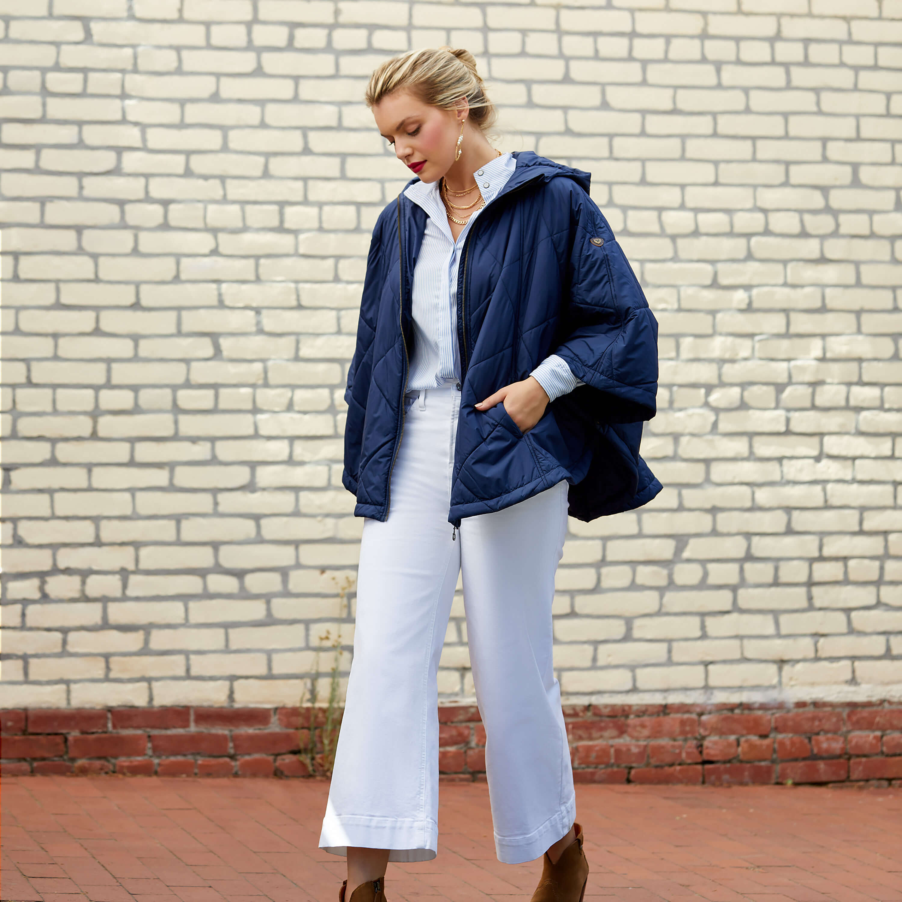 Ariat Ultra High Rise Countryside Wide Leg Crop Jeans On Sale